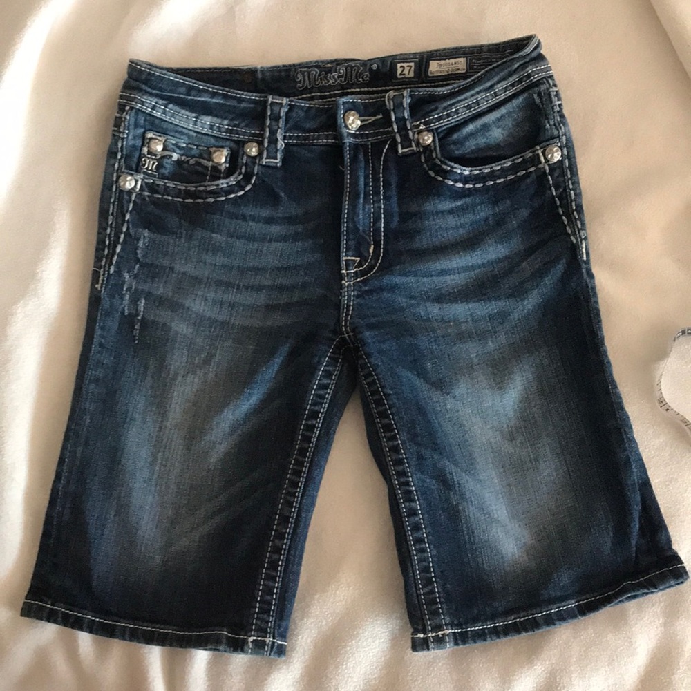 Miss Me Boyfriend Bermuda shorts size 27